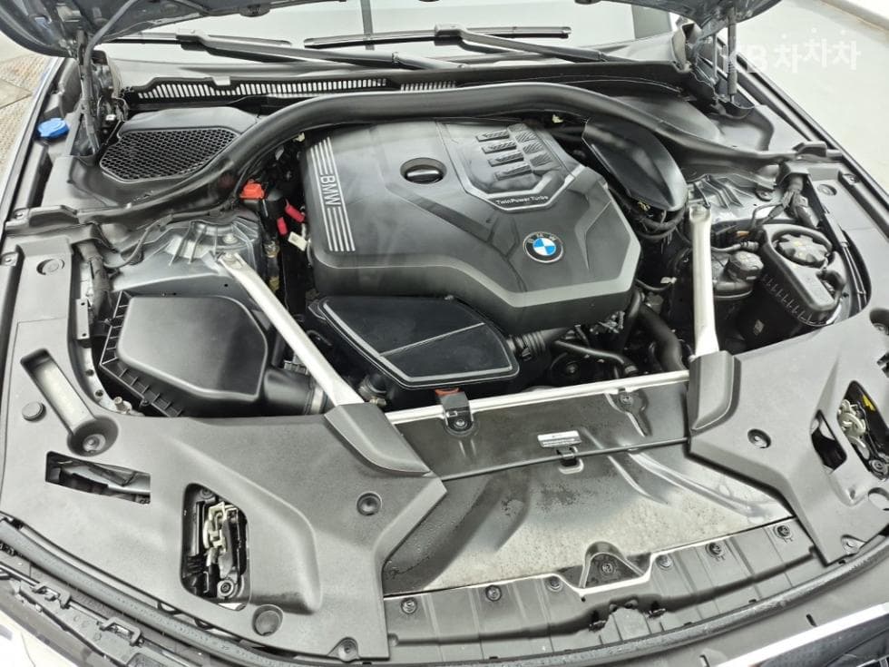 BMW 올New5 Series (G30)520i Luxury - 6