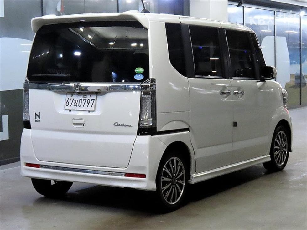 혼다 N Box0.7 Gasoline CVT - 4