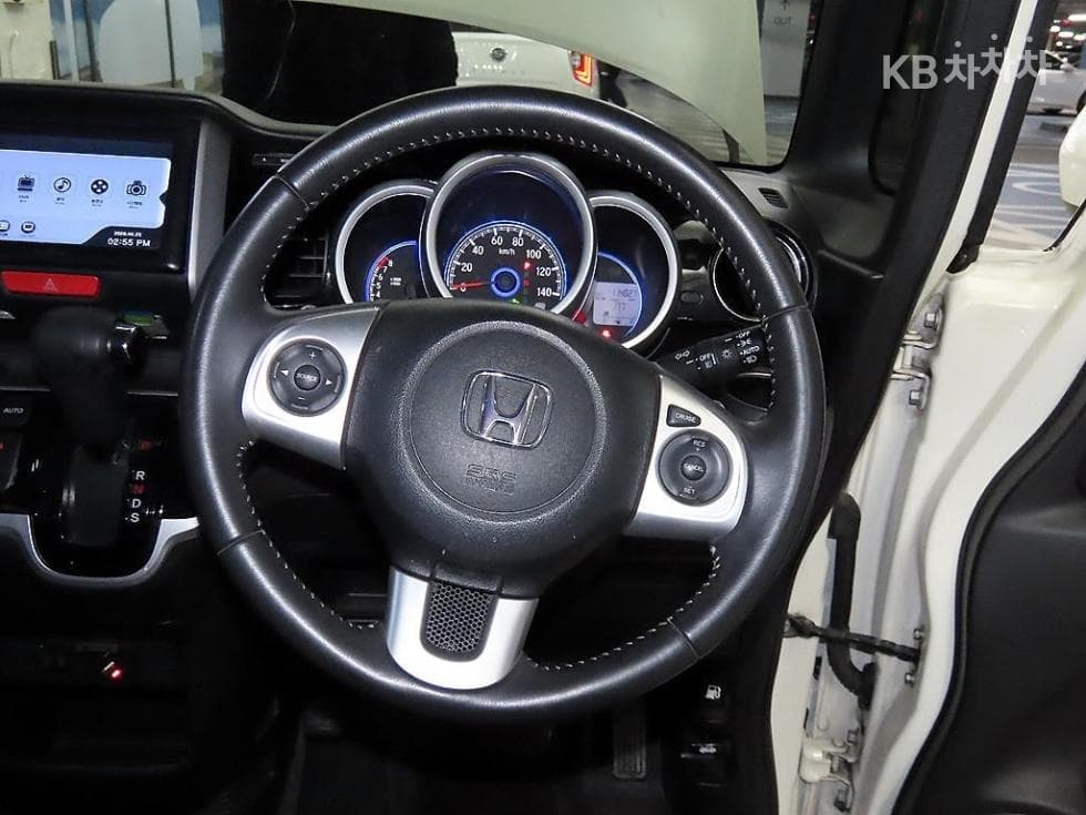 혼다 N Box0.7 Gasoline CVT - 7