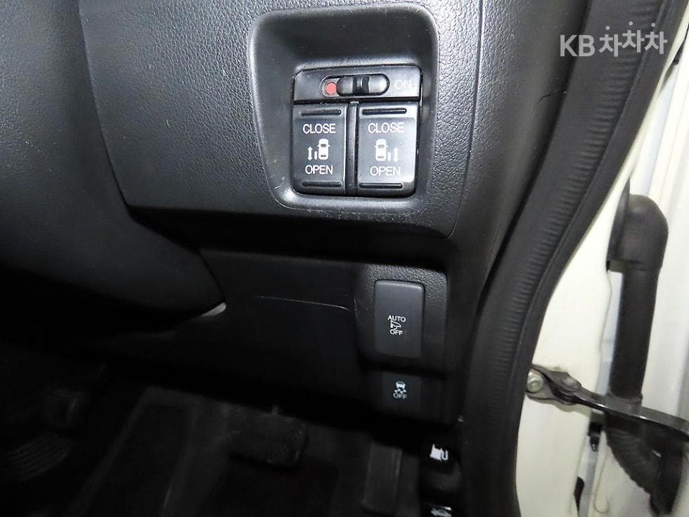 혼다 N Box0.7 Gasoline CVT - 12