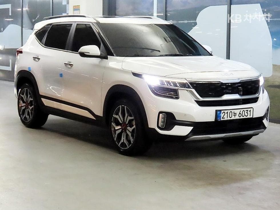 Kia Seltos 1.6 Gasoline Turbo 2WD Signature - Image 1