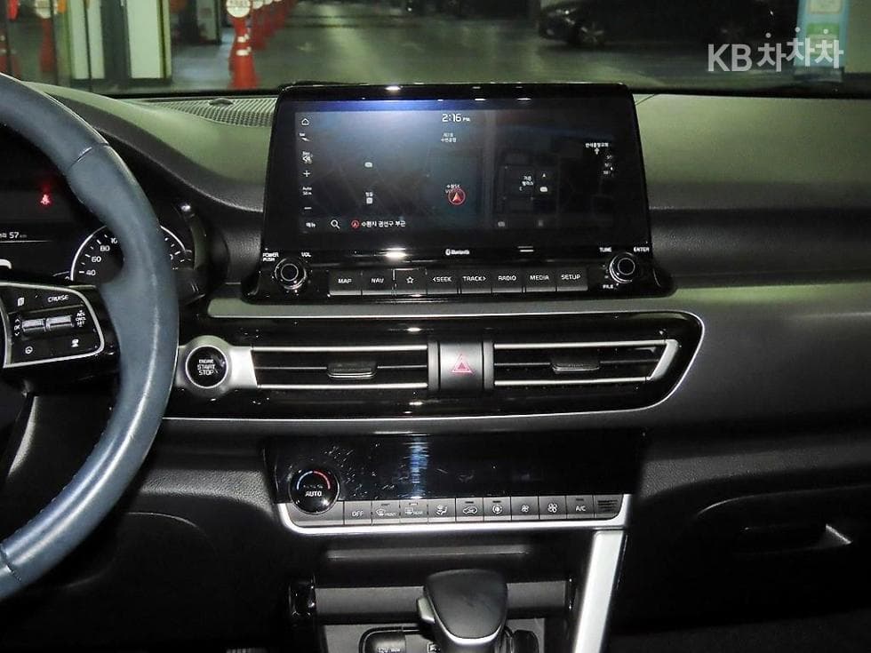 Kia Seltos1.6 Gasoline Turbo 2WD Signature - 11