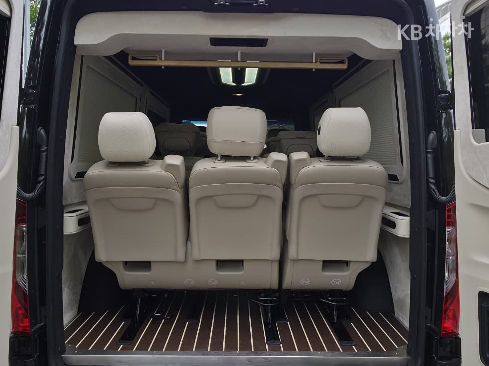 Mercedes-Benz New스프린터Tourer 319 CDI VS30 - 13