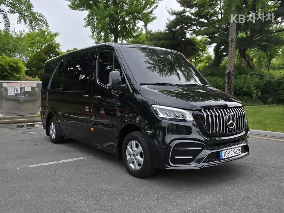 Mercedes-Benz Нов스프린터 Tourer 319 CDI VS30 - Image 1