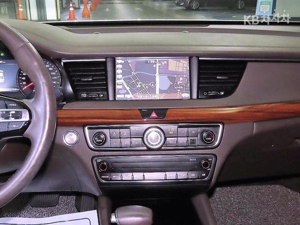 Kia All New K72.4 GDi Limited 에디션 - 11