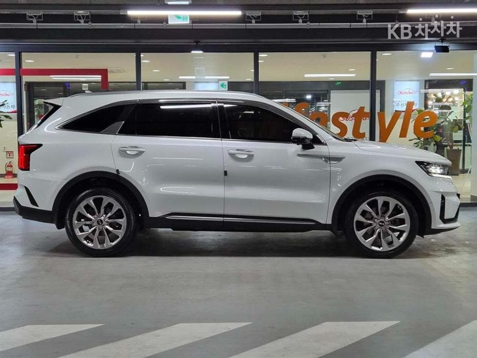 Kia Sorento 4th generation2.2 Diesel 2WD Signature - 3