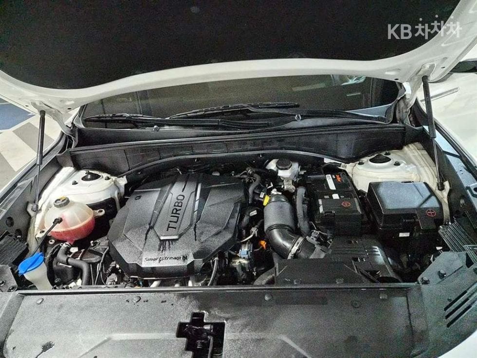 Kia Sorento 4th generation2.2 Diesel 2WD Signature - 19