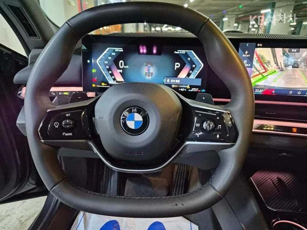 BMW New5 Series(G60)530i xDrive M Sport - 8