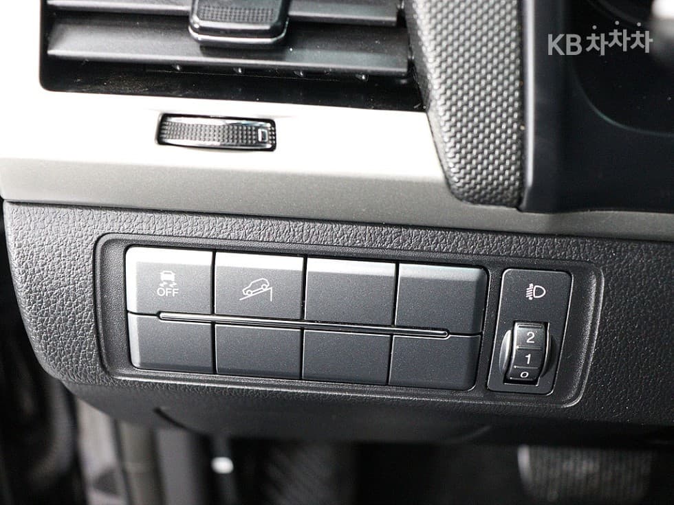 КейДжи Мобилити Rexton 스포츠2.2 4x4 Престиж - 10