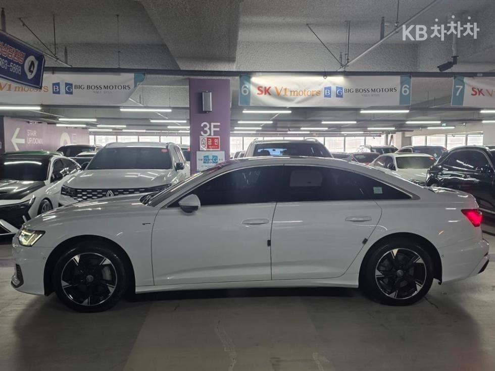 Audi A6(C8)45 TFSI Quattro Standard - 3