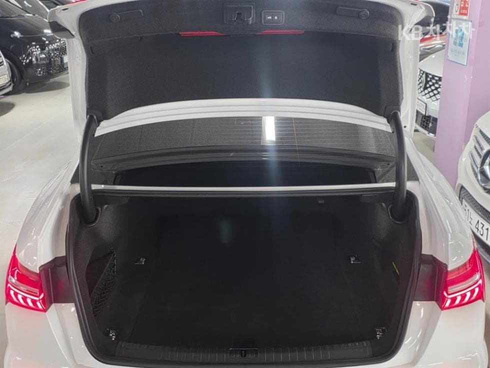 Audi A6(C8)45 TFSI Quattro Standard - 6