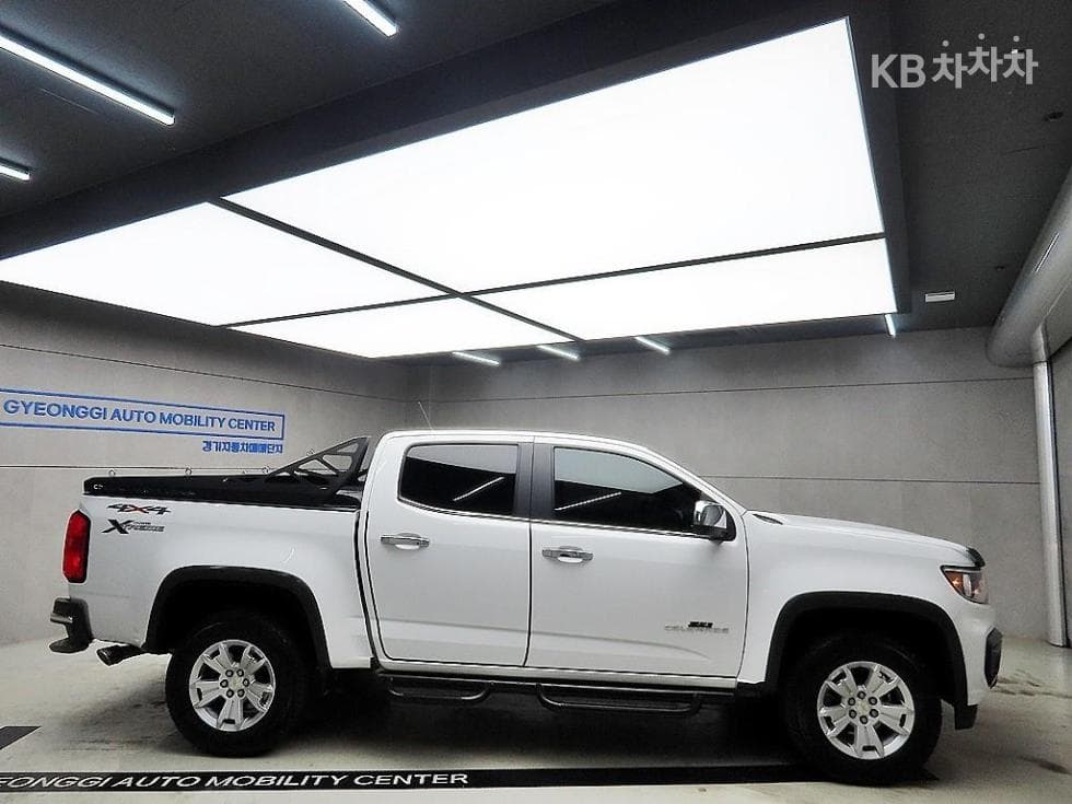 Джи Ем Корея Real New Colorado3.6L V6 4x4 Extreme-X - 2