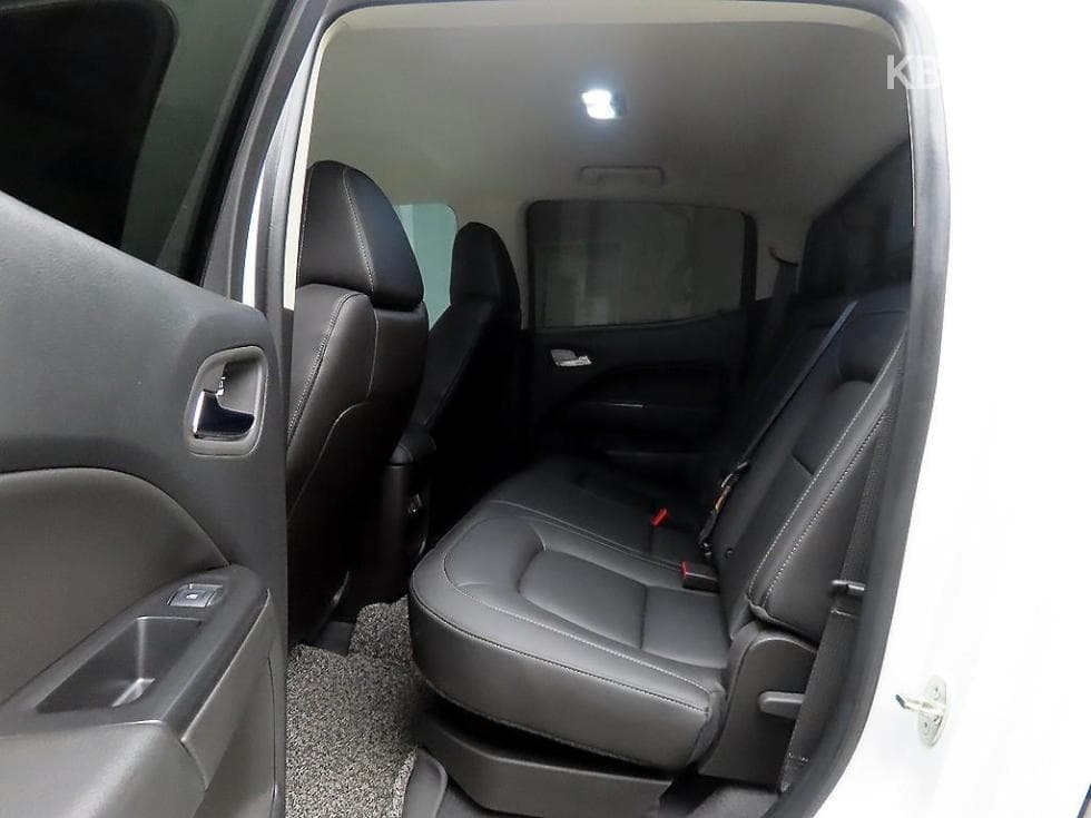 Джи Ем Корея Real New Colorado3.6L V6 4x4 Extreme-X - 19