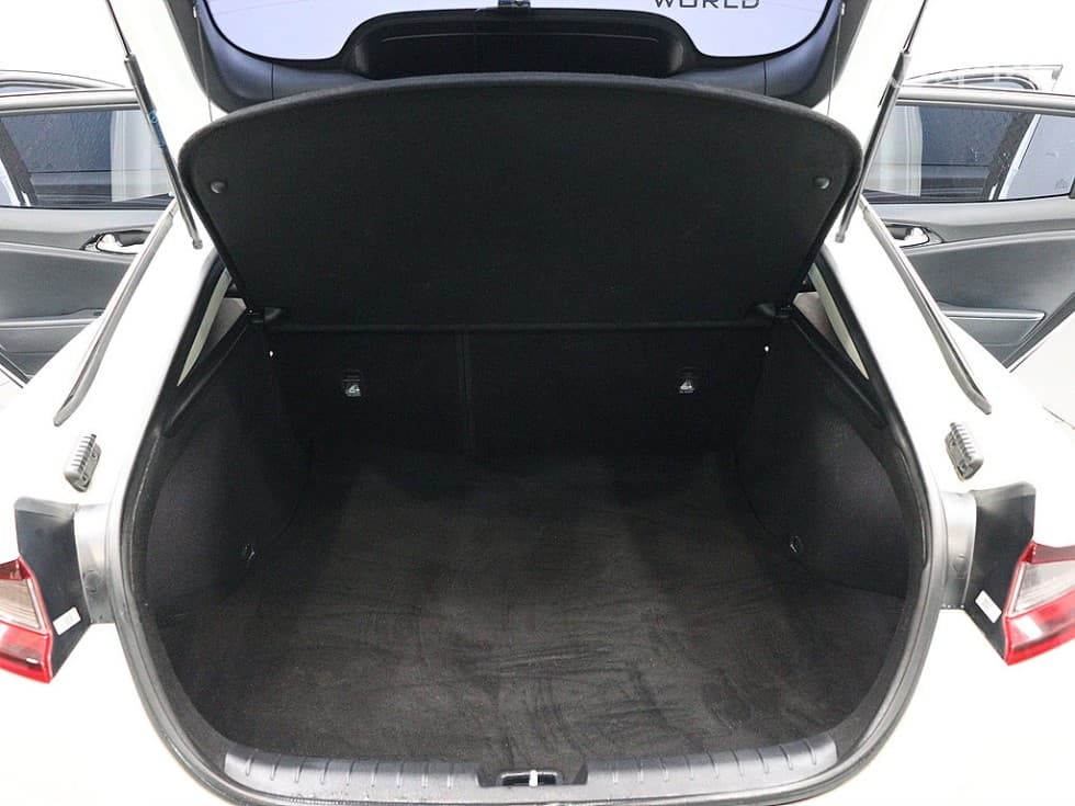 Киа Stinger2.0 Турбо 4x4 프라임 - 19