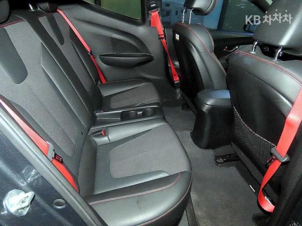 Hyundai Veloster(JS)1.6 Turbo Gasoline Direct Injection 스포츠 코어 - 7