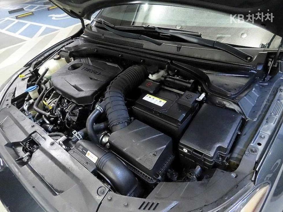 Hyundai Veloster(JS)1.6 Turbo Gasoline Direct Injection 스포츠 코어 - 19