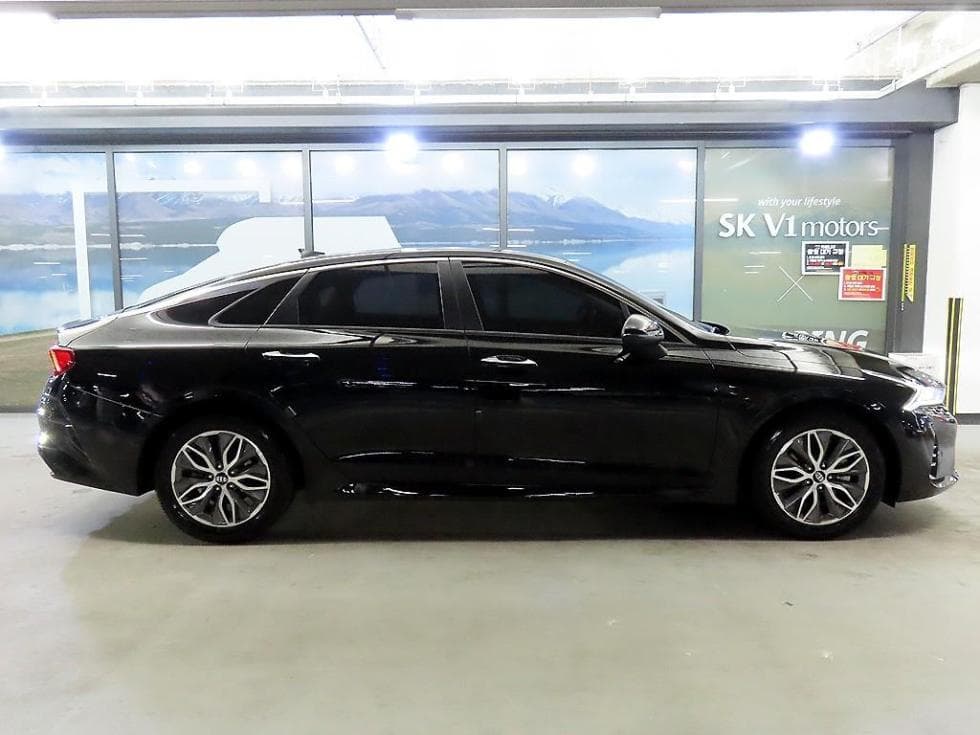 Kia K5 Hybrid 3rd Gen2.0 HEV Noblesse - 3
