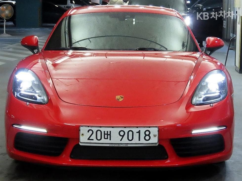 Porsche 카이맨 (718) 2.0 - Image 1