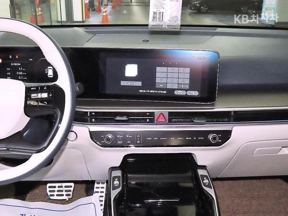 Kia The New (facelift) Sorento Hybrid MQ41.6T HEV 4WD Signature - 11