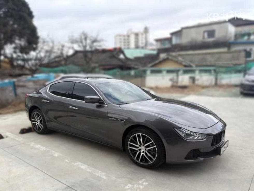 마세라티 기블리3.0 Diesel 3rd Gen - 3