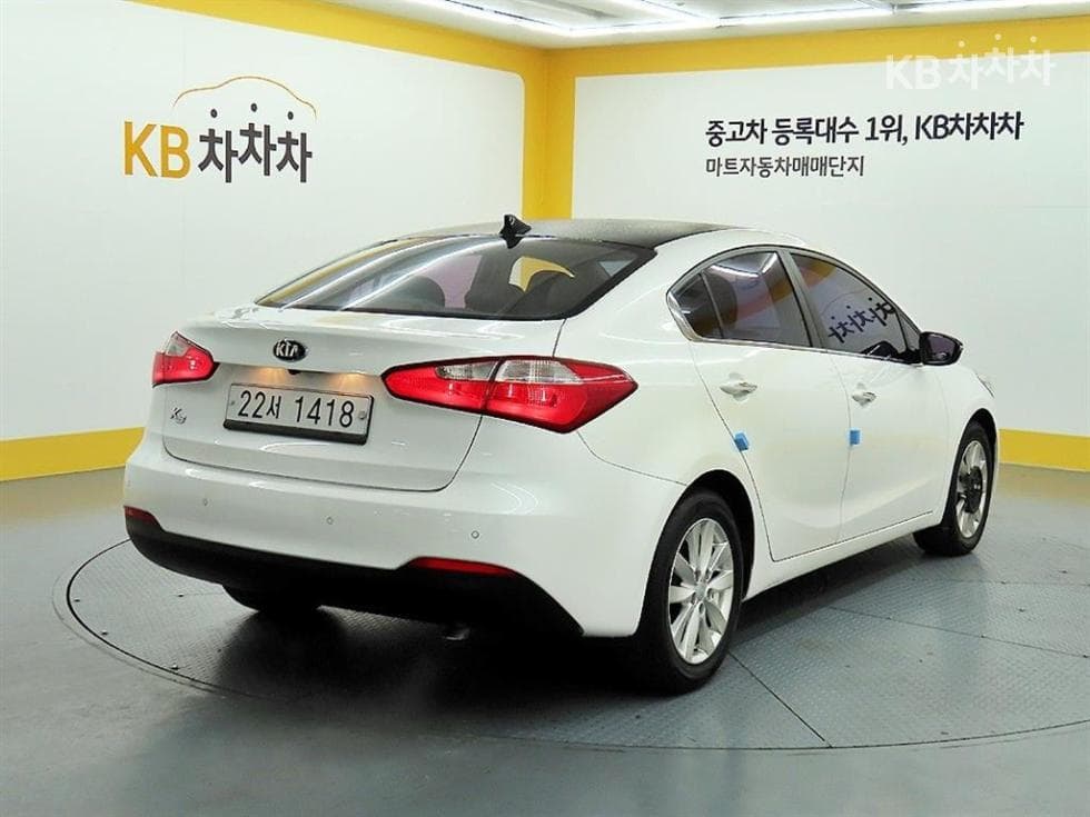 Kia K3Prestige - 4