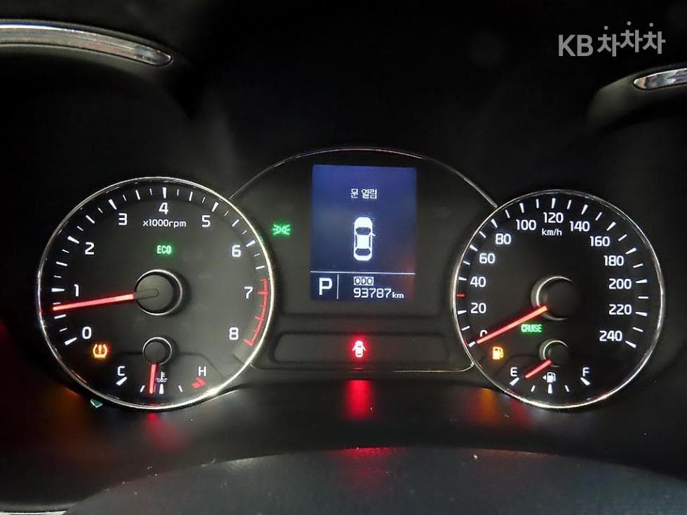 Kia K3Prestige - 8