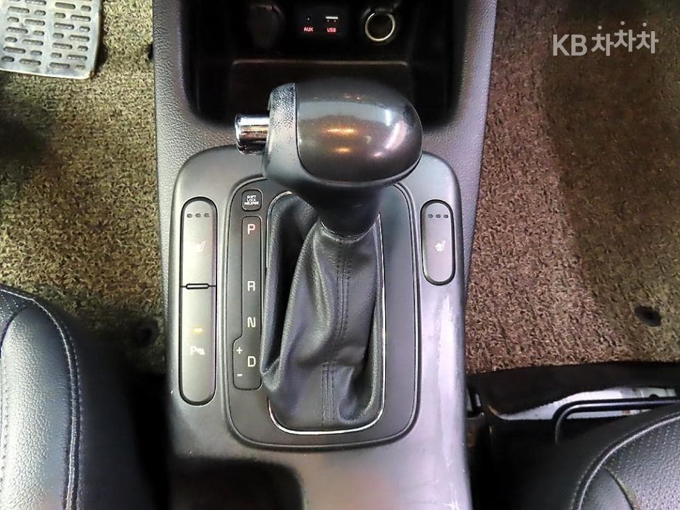 Kia K3Prestige - 10