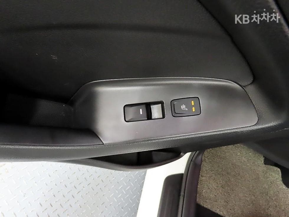 Kia K3Prestige - 12