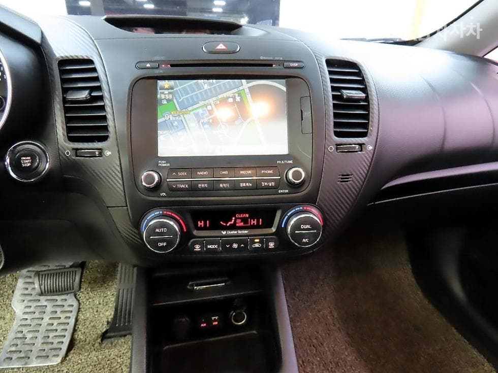 Kia K3Prestige - 14
