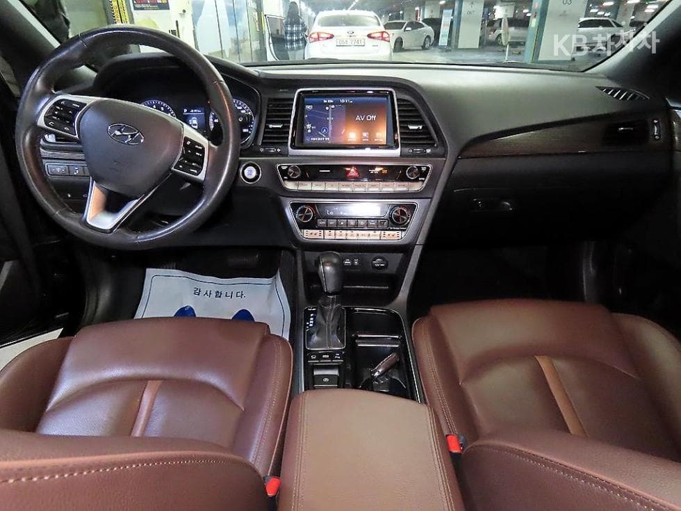 Hyundai Sonata New Rise2.0 Modern - 10