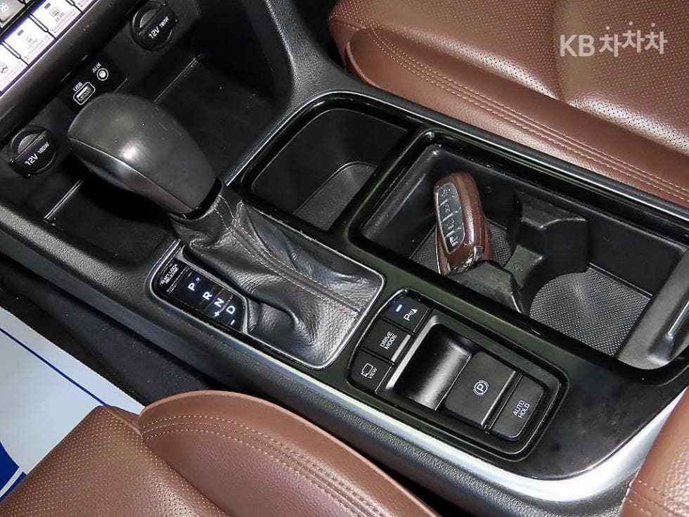 Hyundai Sonata New Rise2.0 Modern - 12