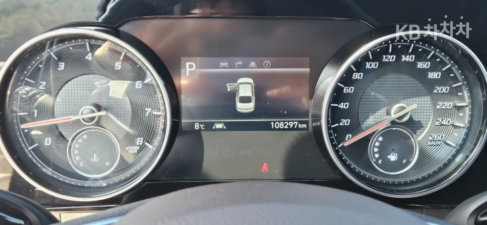 Hyundai The New (facelift) Grandeur (Azera)LPi 3.0 Rental car Modern - 9