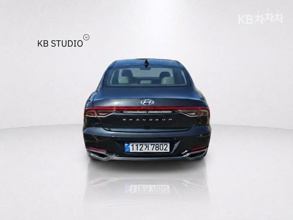 Hyundai The New (facelift) Grandeur (Azera)LPi 3.0 Rental car Modern - 4
