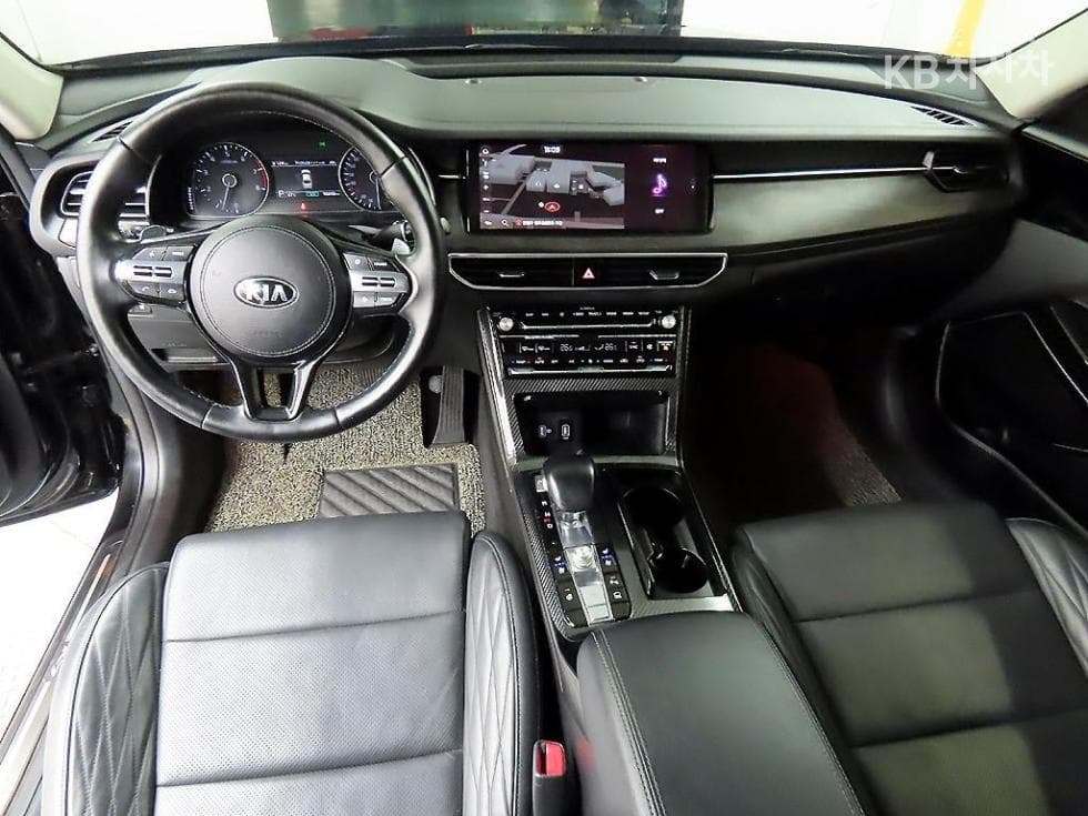 Kia K7 Premiere3.0 GDi Signature - 7
