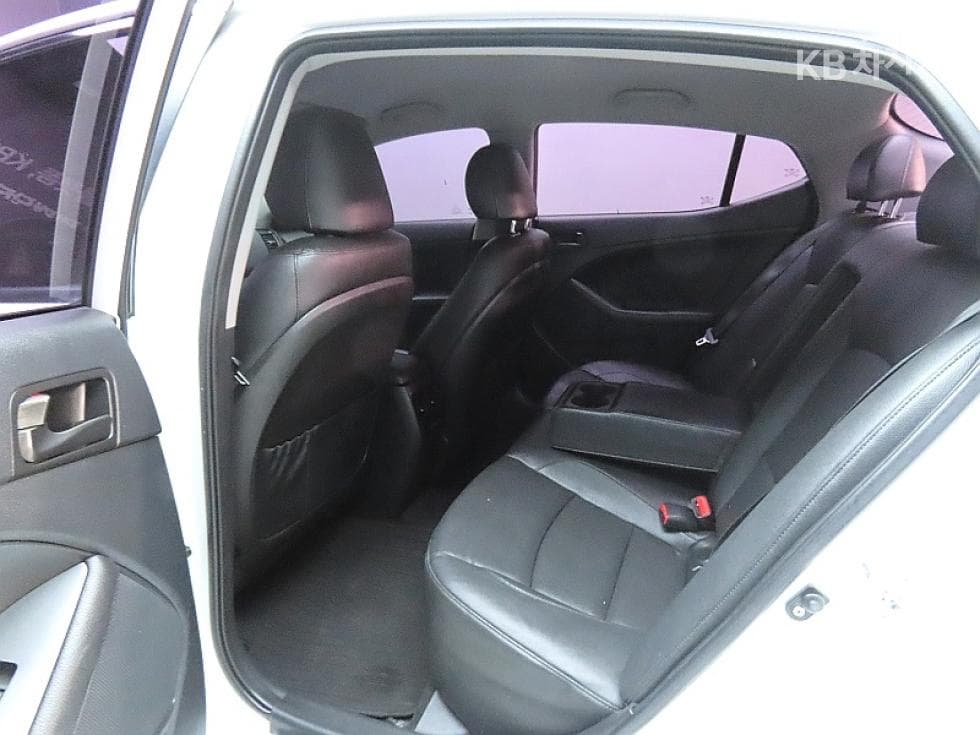 Kia The New (facelift) K5Luxury Standard - 11