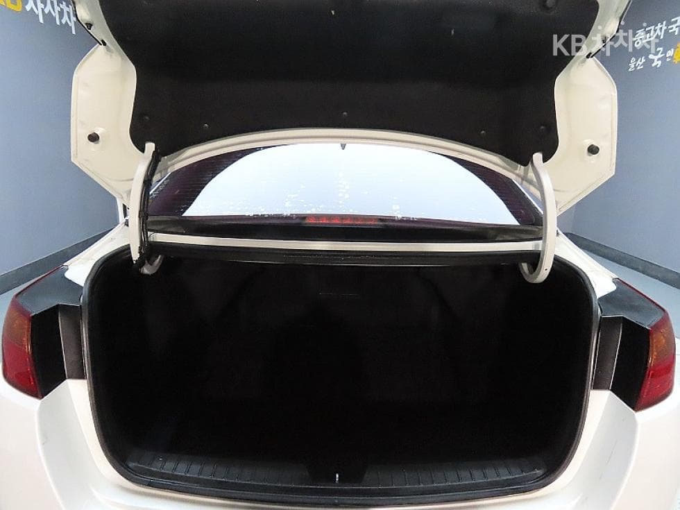 Kia The New (facelift) K5Luxury Standard - 19