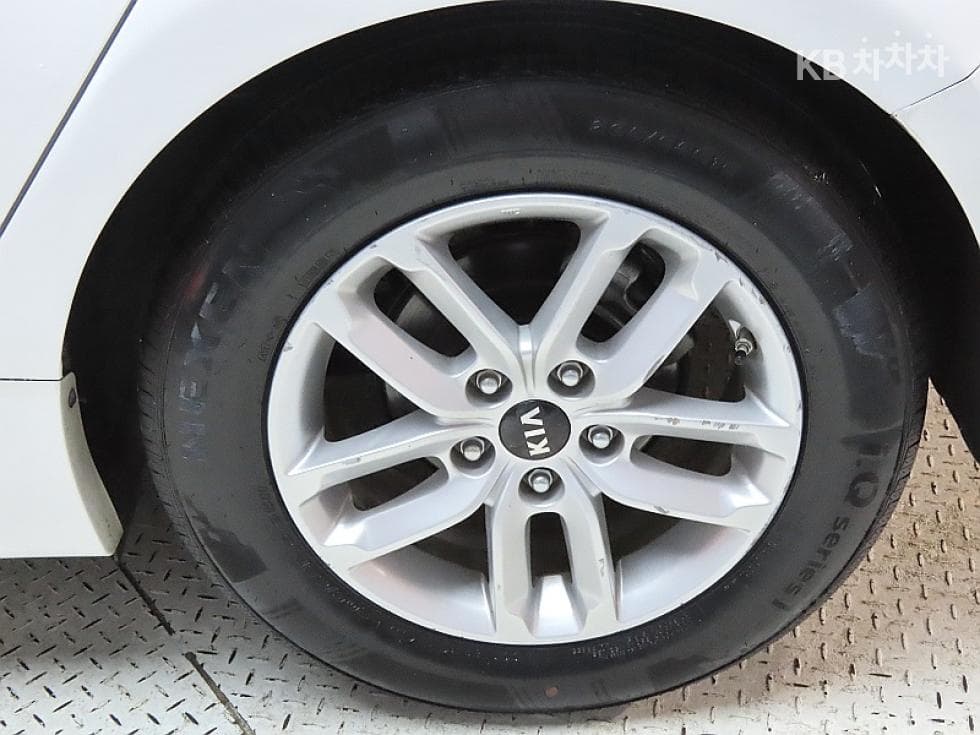 Kia The New (facelift) K5Luxury Standard - 20