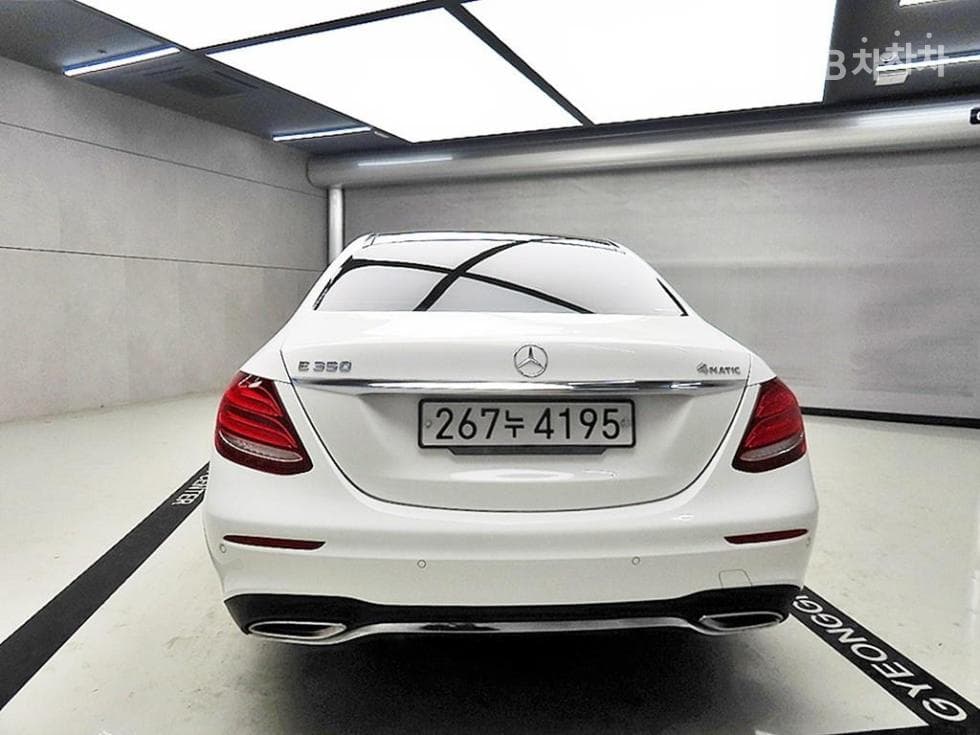 Mercedes-Benz E-Клас (W213)E350 4MATIC AMG Line - 3