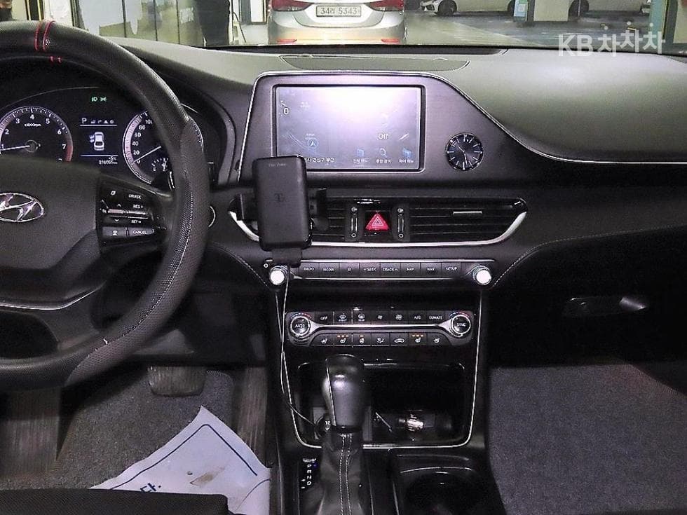 Hyundai Grandeur (Azera)IG택시 3.0 LPi VIP 패키지 - 11