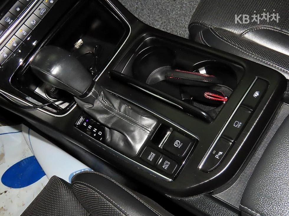 Hyundai Grandeur (Azera)IG택시 3.0 LPi VIP 패키지 - 12