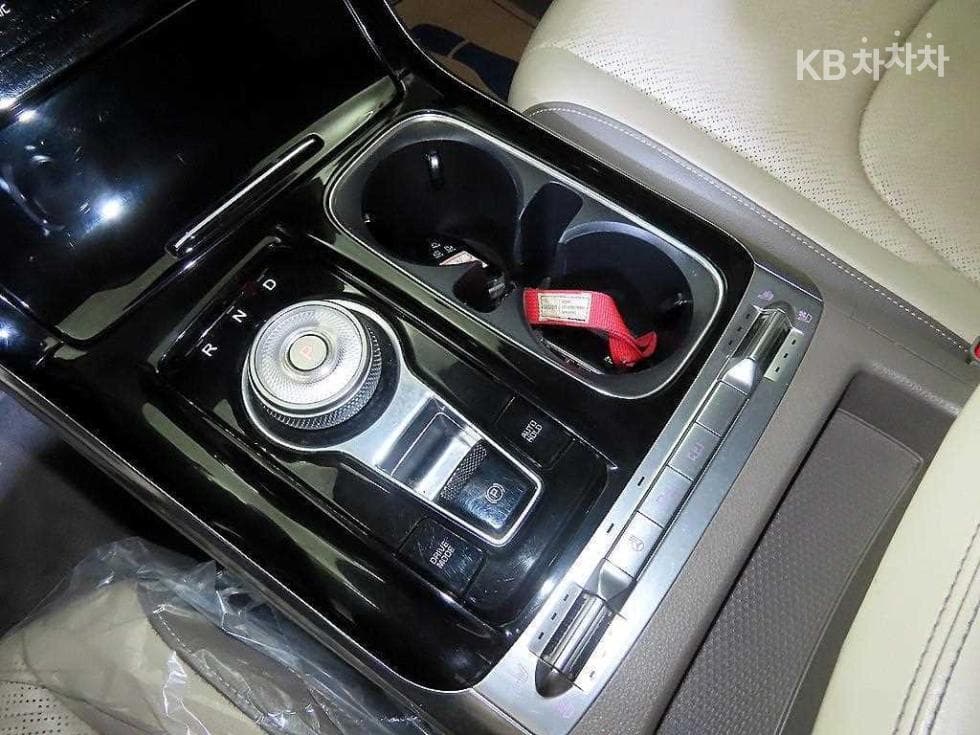 Kia Carnival 4th generationG3.5 GDI 7-seater (Limousine) Noblesse - 12