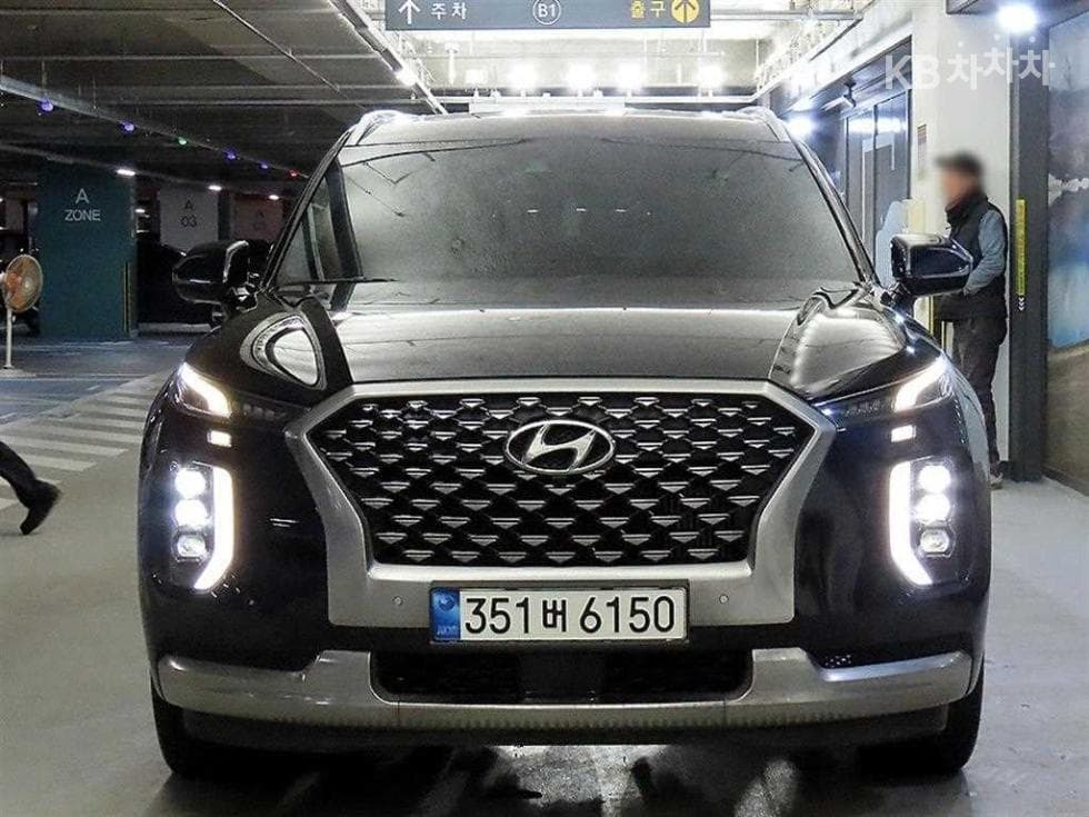 Hyundai Palisade2.2 Diesel 7-seater (Limousine) AWD Calligraphy - 2