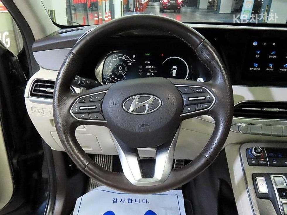 Hyundai Palisade2.2 Diesel 7-seater (Limousine) AWD Calligraphy - 8