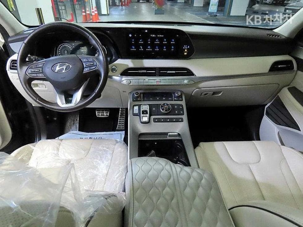 Hyundai Palisade2.2 Diesel 7-seater (Limousine) AWD Calligraphy - 10