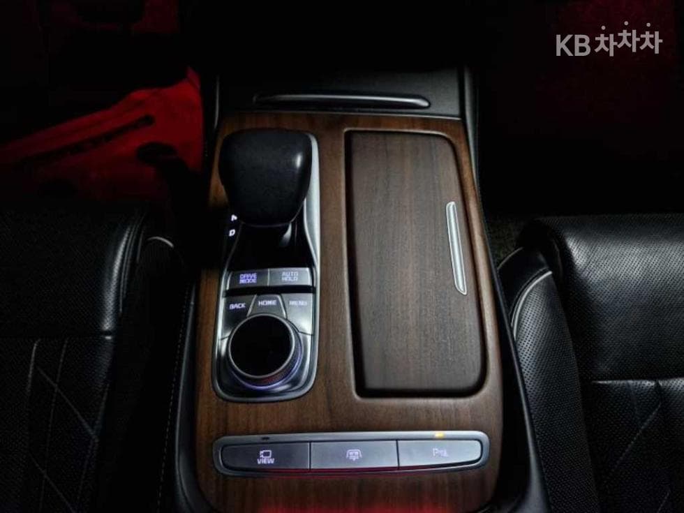 Kia 더 K95.0 GDI AWD 퀀텀 - 11