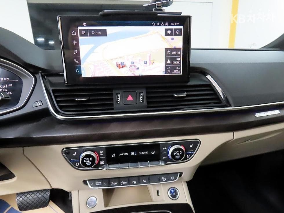 Audi The New Q5(FY)40 Turbo Diesel Injection quattro Standard - 12
