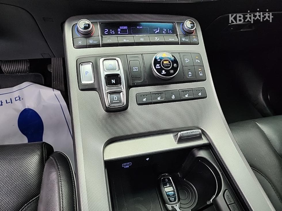 Hyundai Palisade3.8 Gasoline 8-seater AWD Prestige - 8