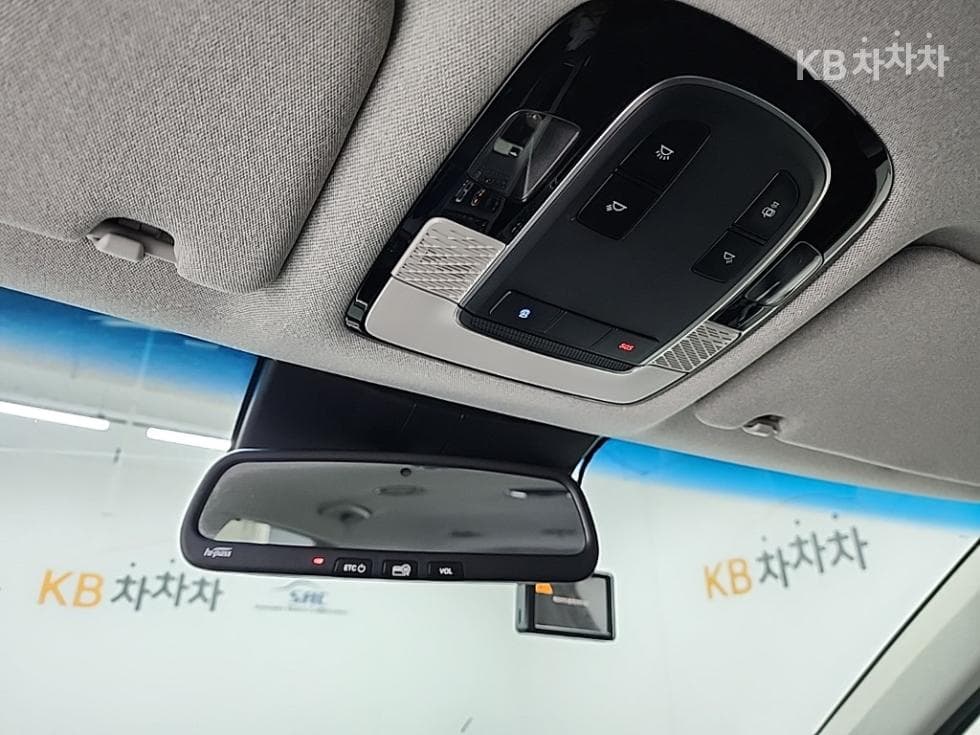 Hyundai Palisade3.8 Gasoline 8-seater AWD Prestige - 16