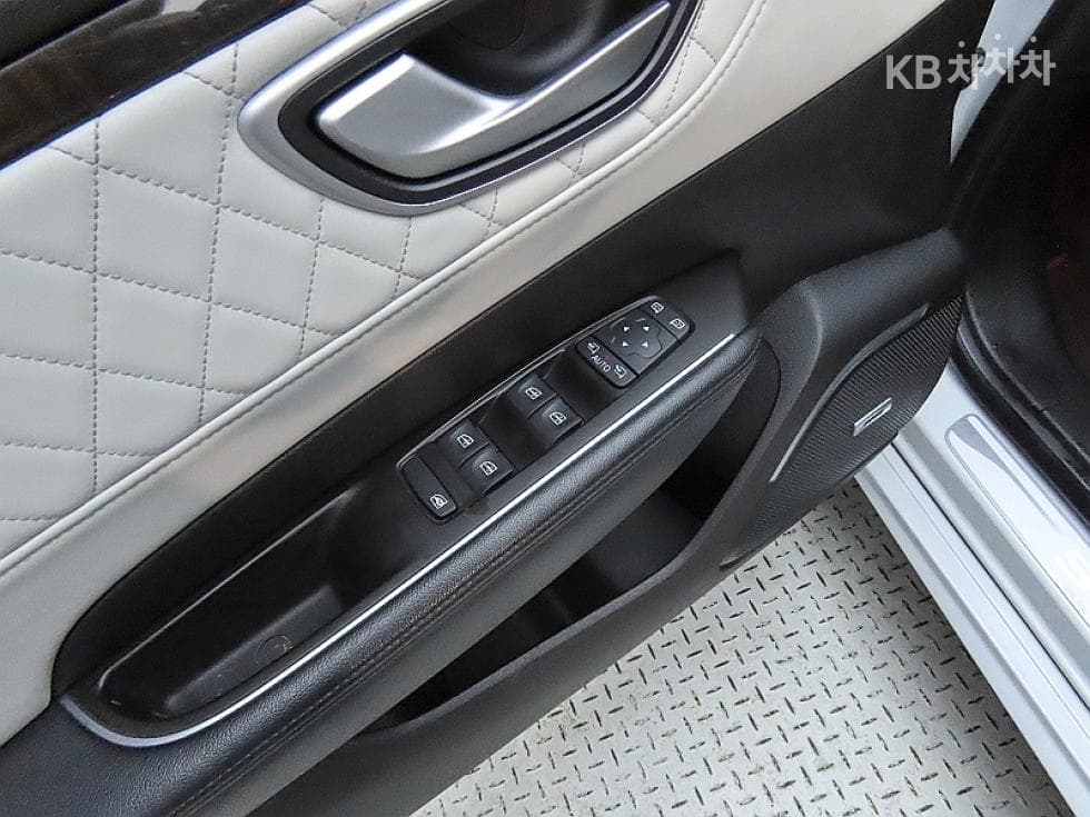 Renault Korea SM61.6 TCe RE - 13