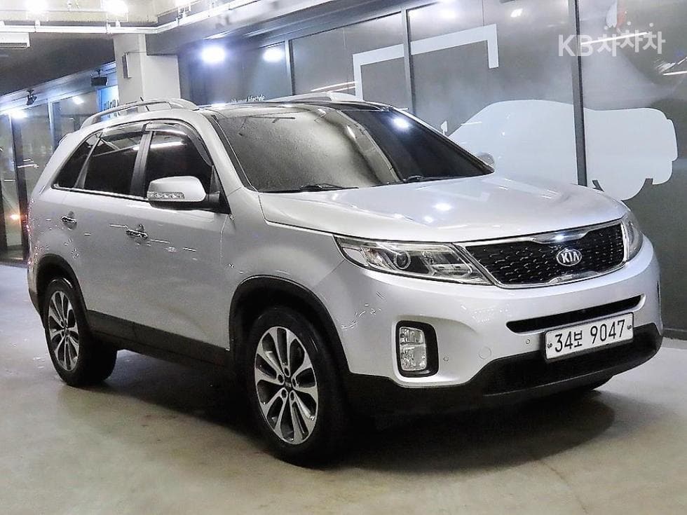 Kia NewSorentoR Diesel 2.0 2WD Limited Standard - Image 1